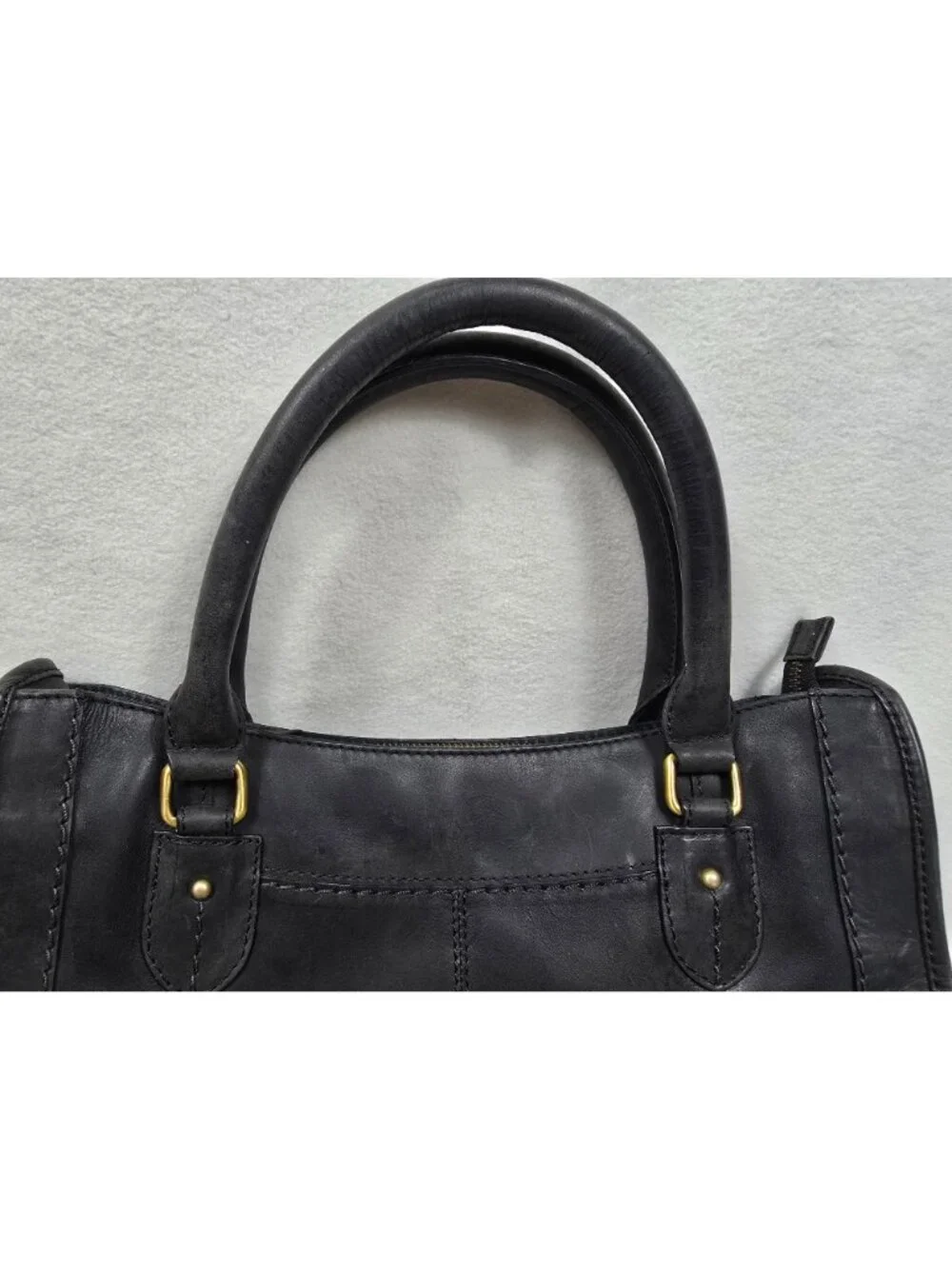 Born Black Leather Handbag With Double Handles & Zipper Closure - Picture 6 of 13